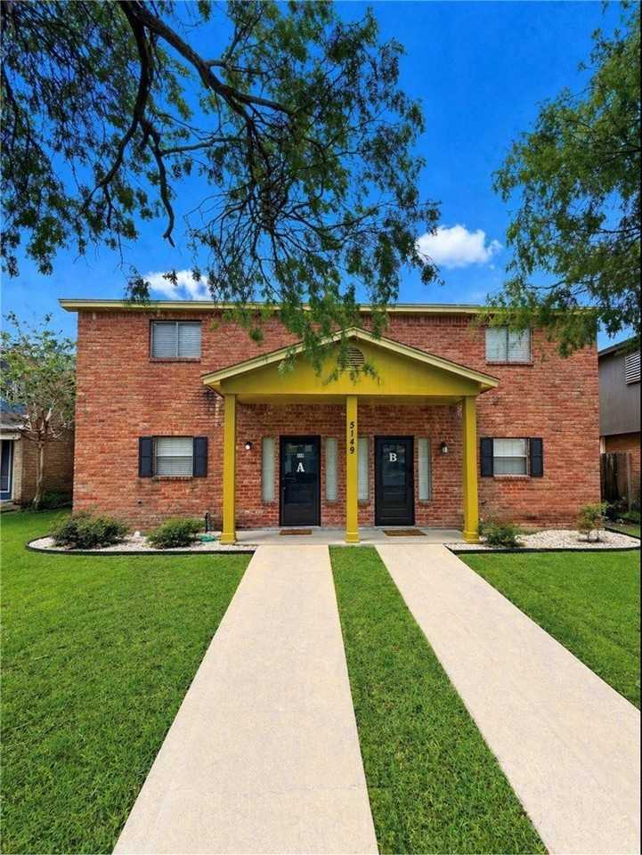 5149 Middlecoff Rd #A - Photo 2 of 24