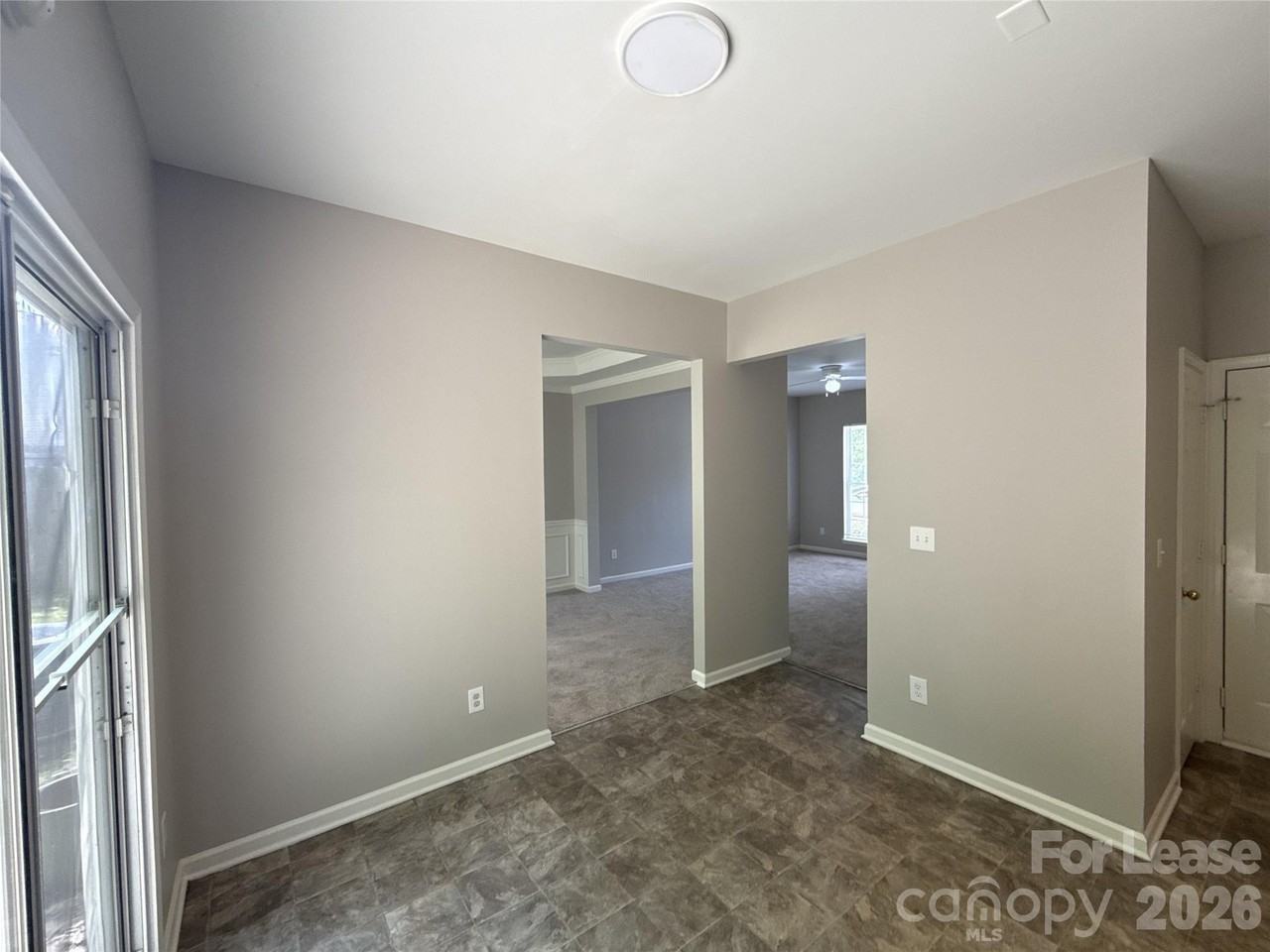1207 Joannas Ct - Photo 6 of 20