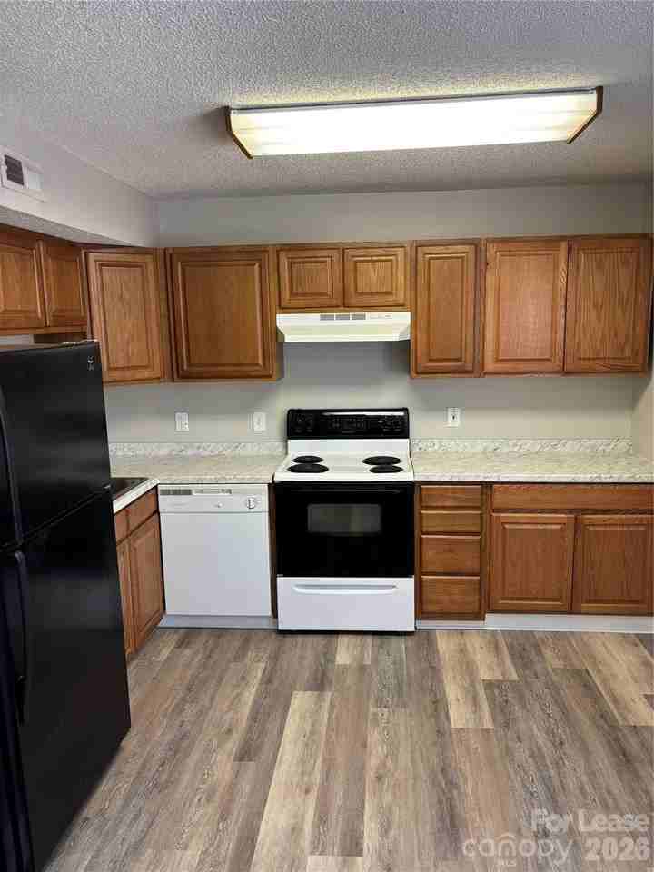 5904 E Nc 150 Hwy - Photo 5 of 8