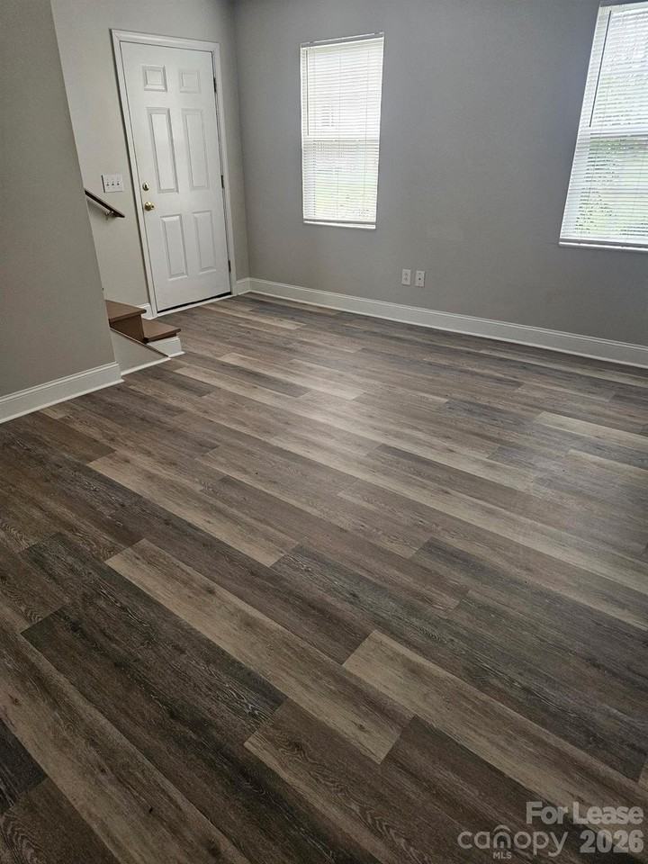 5904 E Nc 150 Hwy - Photo 6 of 8