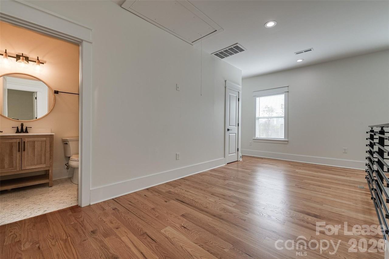 1516 Princess Pl - Photo 7 of 29