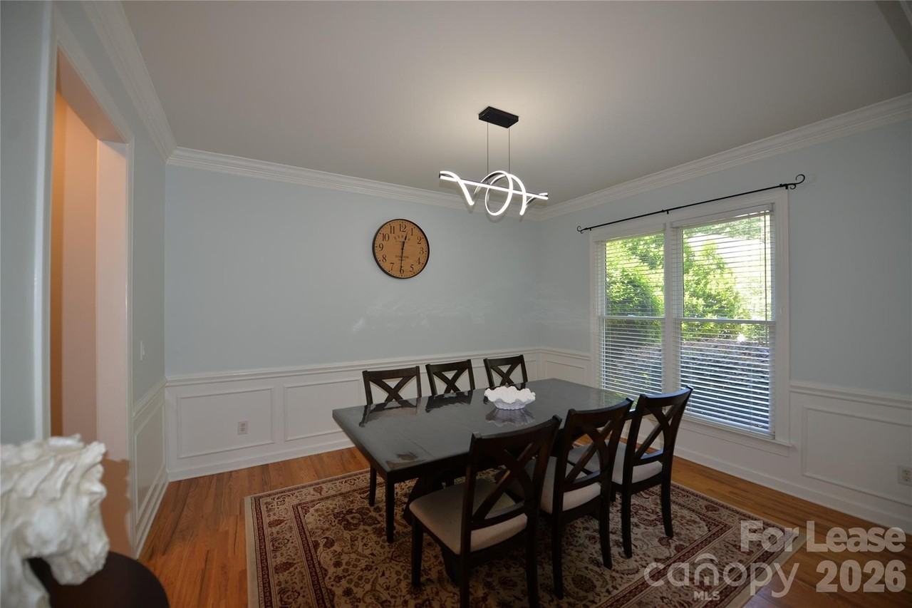 15110 Macbeth Ct - Photo 6 of 29