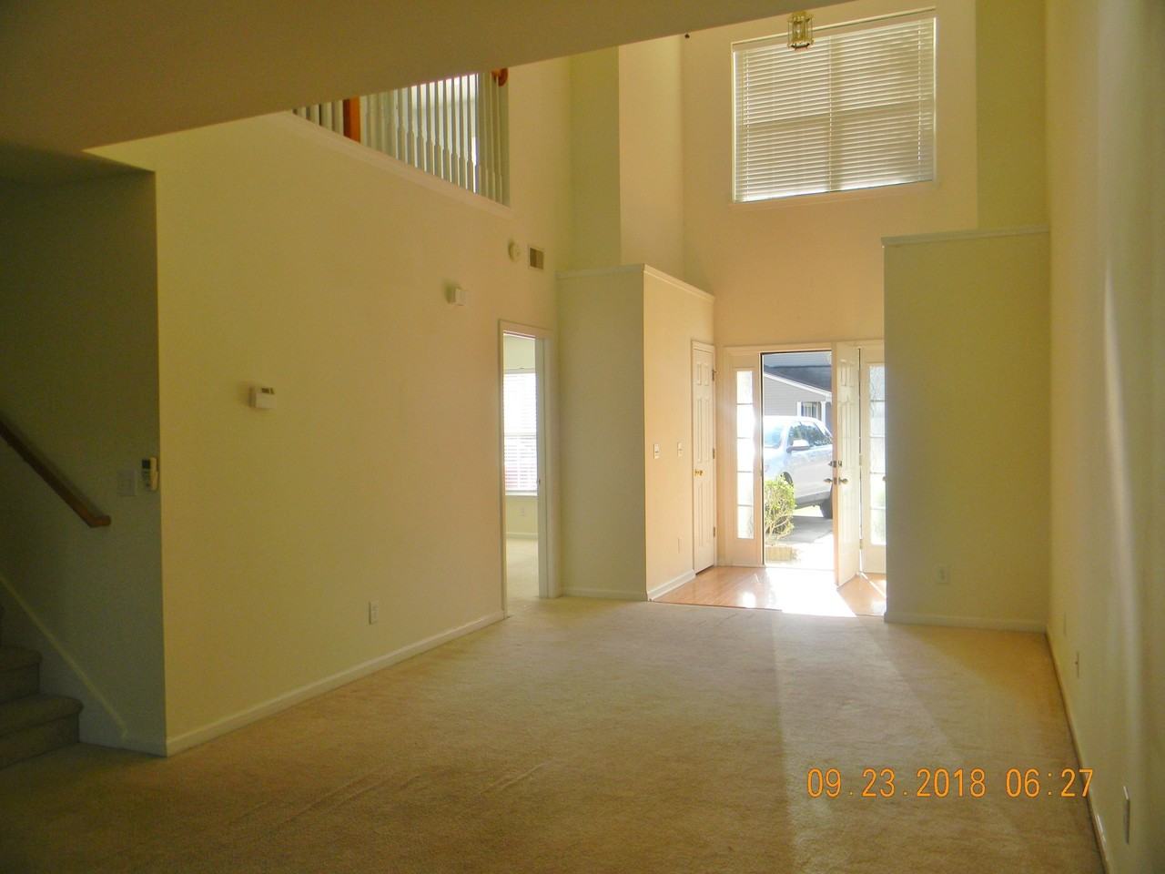 9180 Maple Grove Dr - Photo 3 of 14