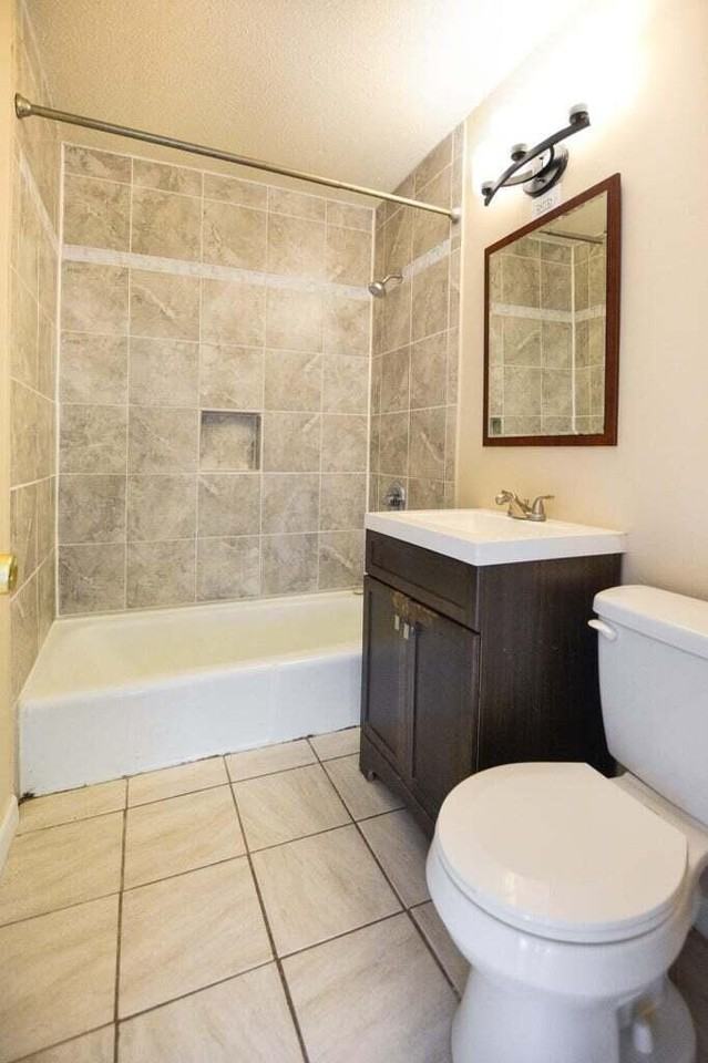 1045 Harbor View Rd #A - Photo 7 of 14