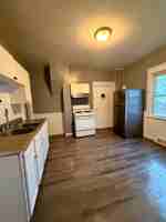 featured image of 2427 Ford St