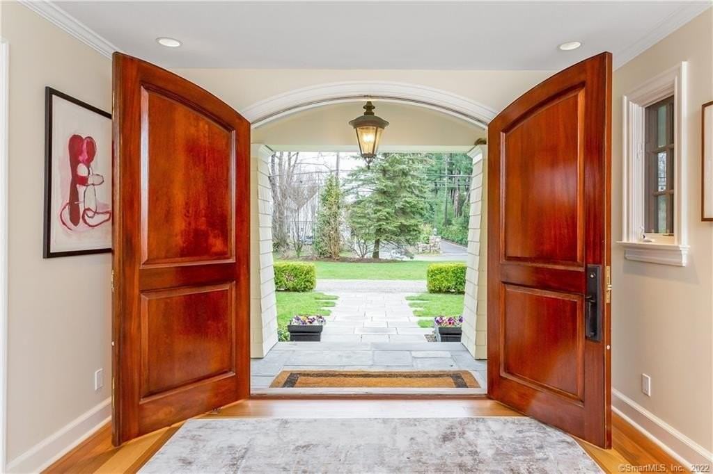 6 Searles Rd - Photo 6 of 39