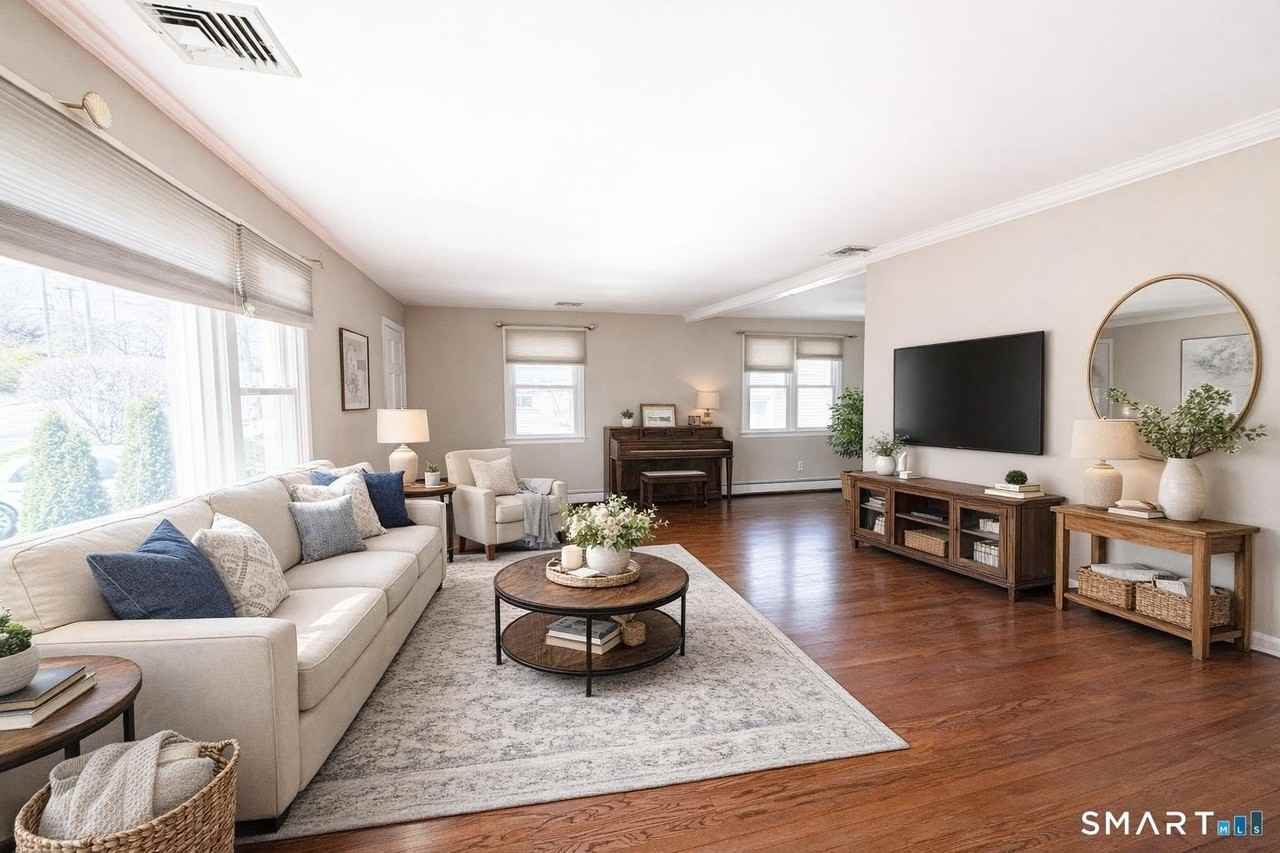 732 Tunxis Hill Rd - Photo 5 of 21