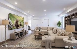 featured image of 930 Cove Rd #3