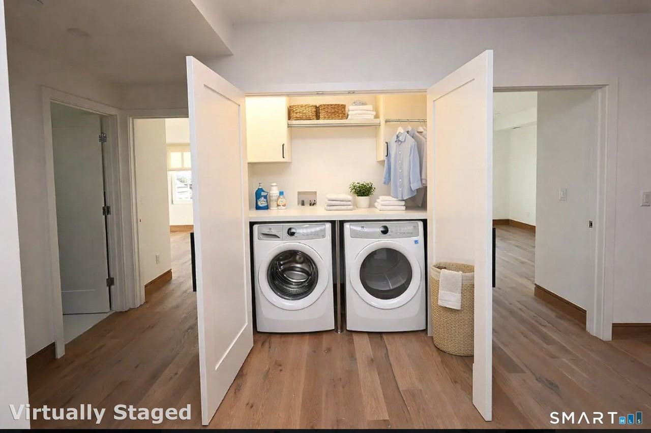 930 Cove Rd #3 - Photo 7 of 9