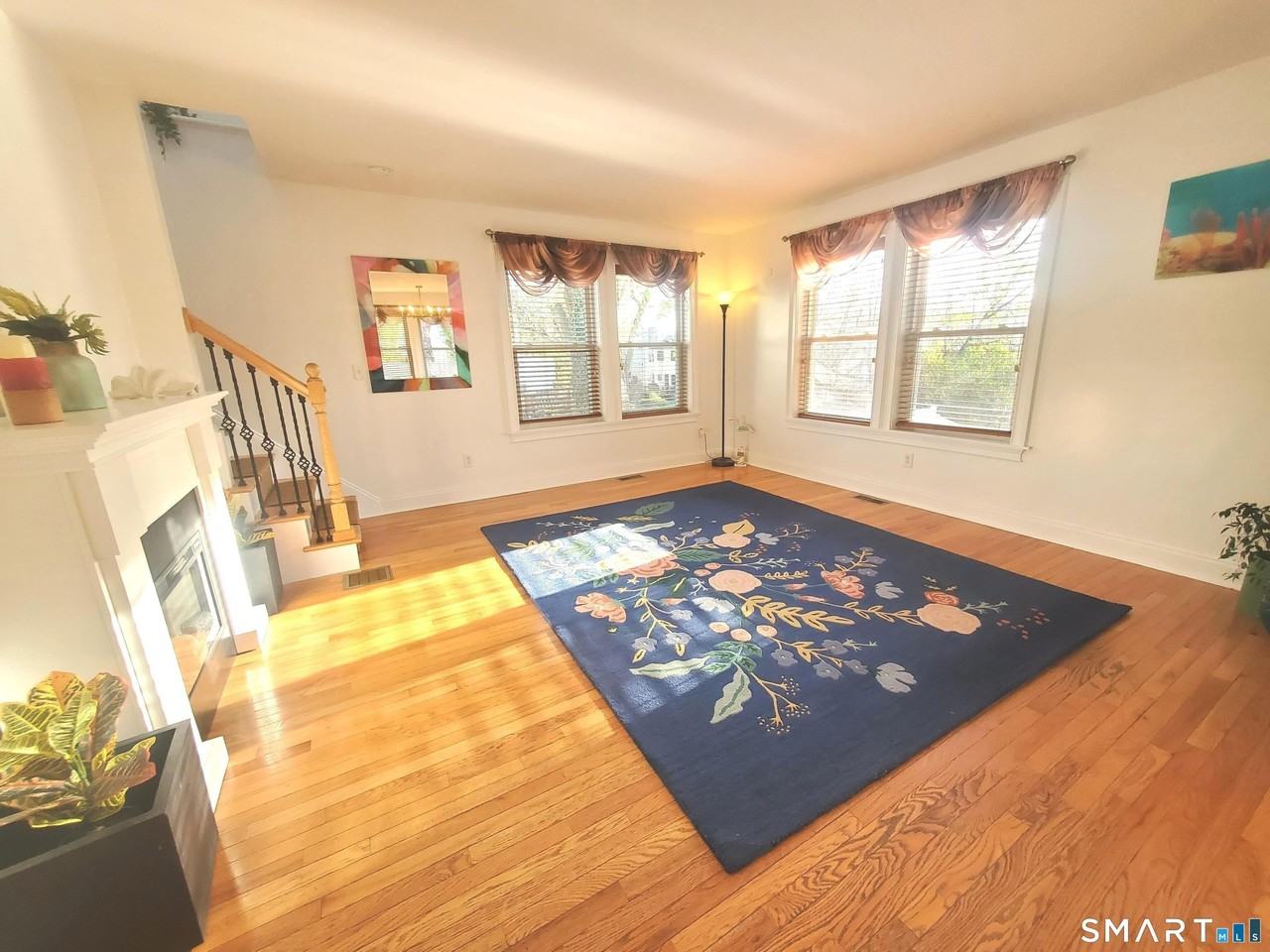 1093 Shippan Ave - Photo 5 of 38