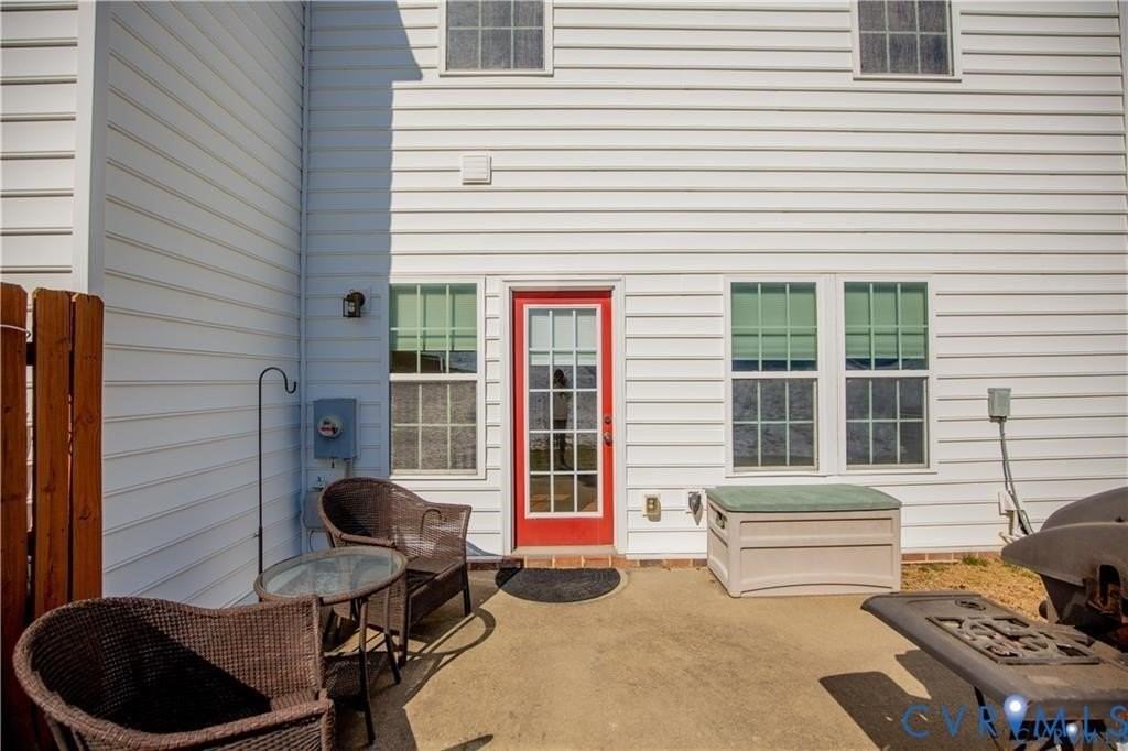 7390 Smoothbore Ln - Photo 3 of 42