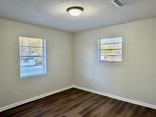 902 Post Oak Dr - Photo 6 of 8