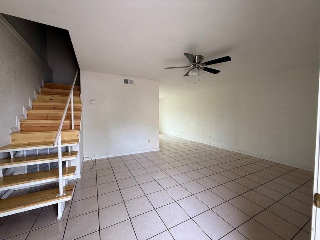 800 N Bibb Ave Apt 872 - Photo 3 of 18