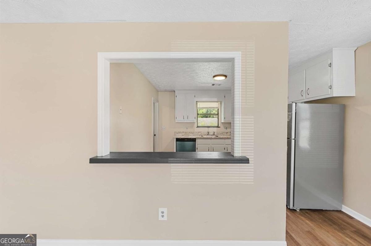 217 Tanglewood Dr - Photo 6 of 16