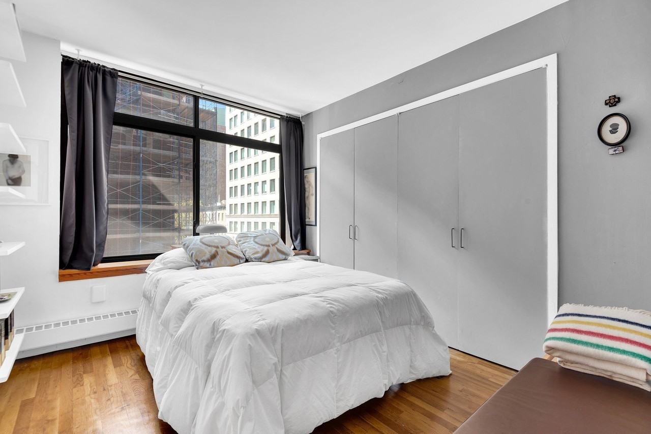 77 Lexington Ave - Photo 3 of 5