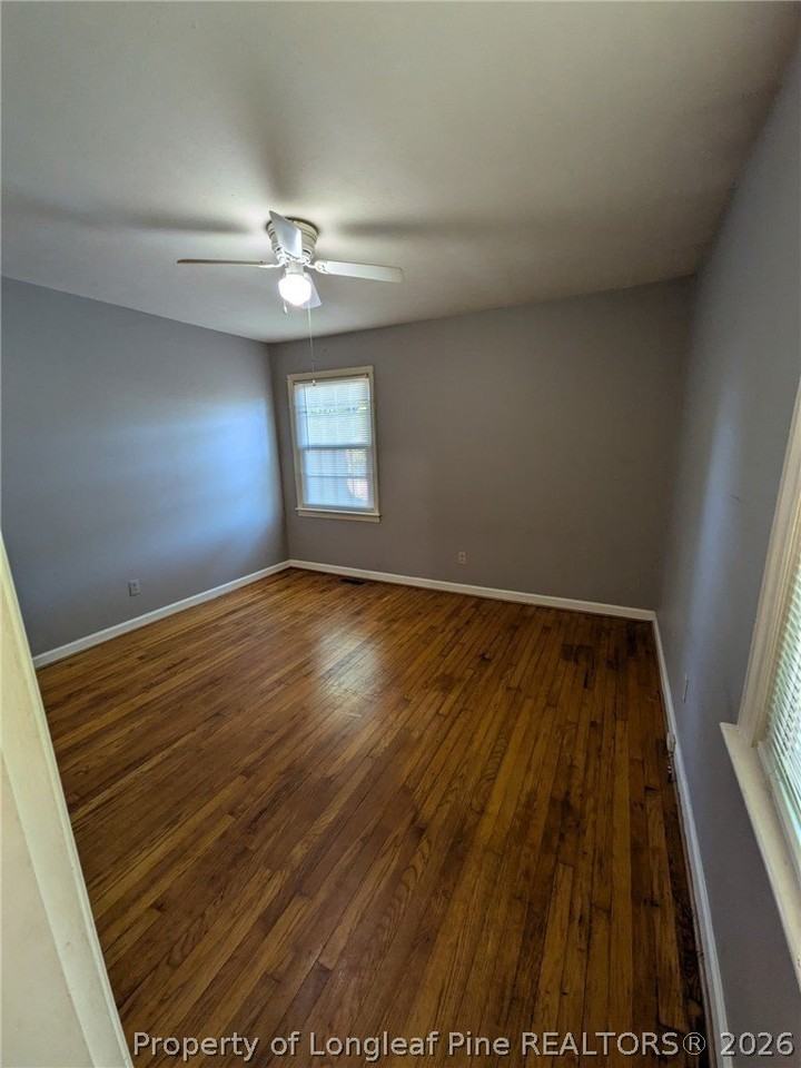 1403 Mack St - Photo 4 of 15