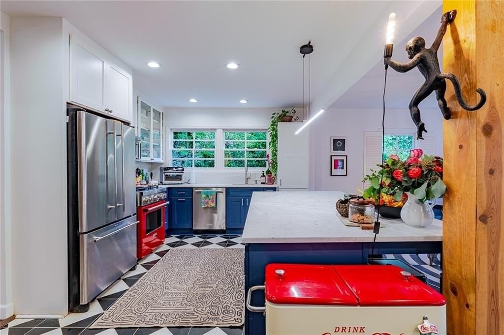 4006 N Stratford Rd Ne - Photo 5 of 30