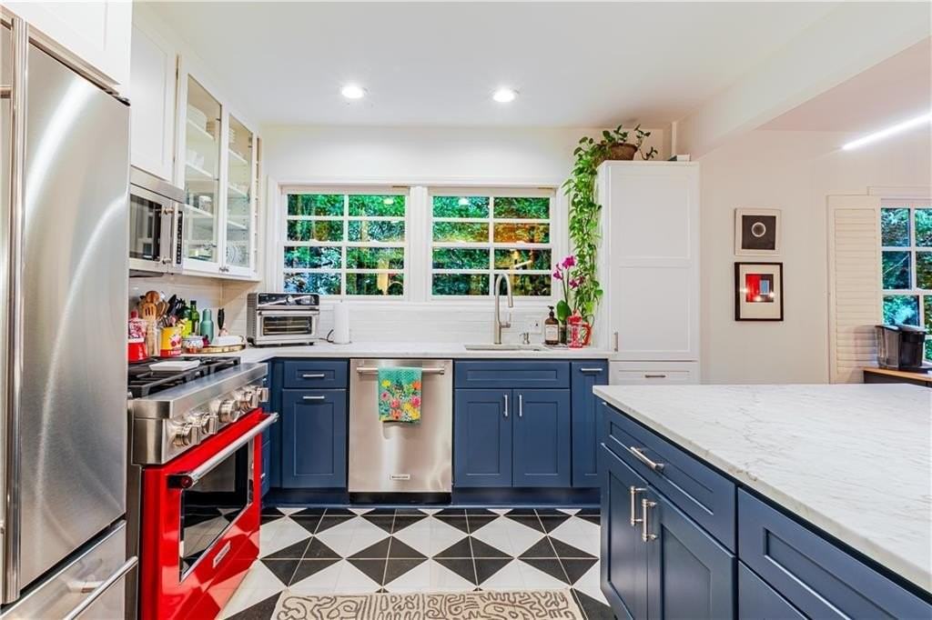 4006 N Stratford Rd Ne - Photo 6 of 30