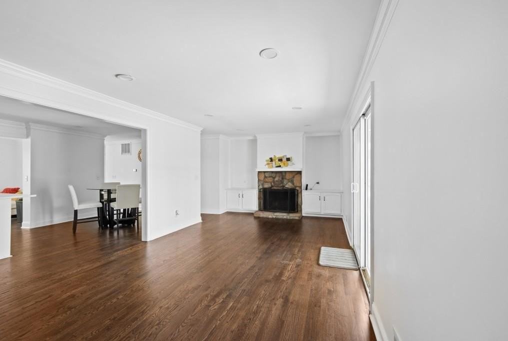 1744 Woodcliff Pl Ne - Photo 6 of 32