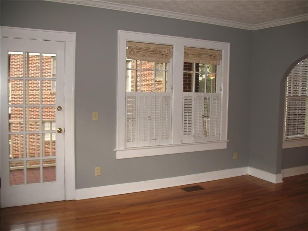 789 Frederica St Ne #3 - Photo 5 of 29