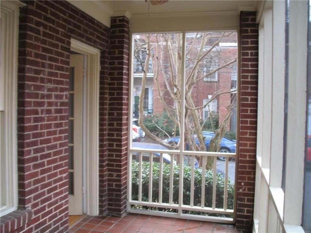 789 Frederica St Ne #3 - Photo 7 of 29