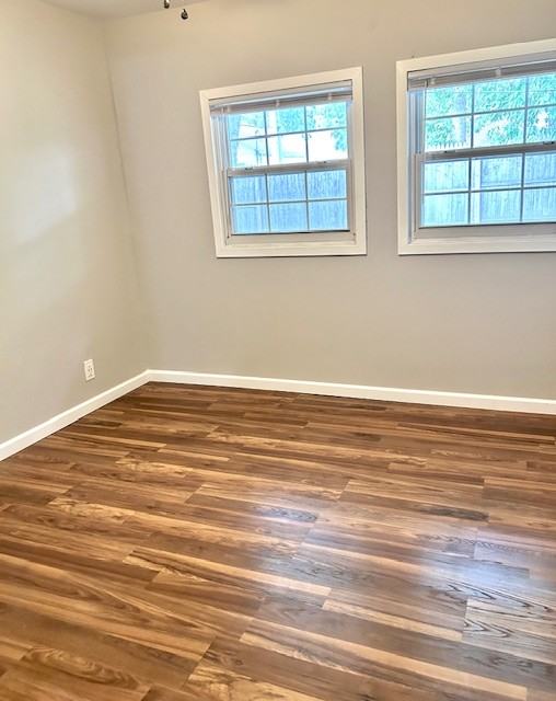 302 Kelly Ct #1 - Photo 3 of 18