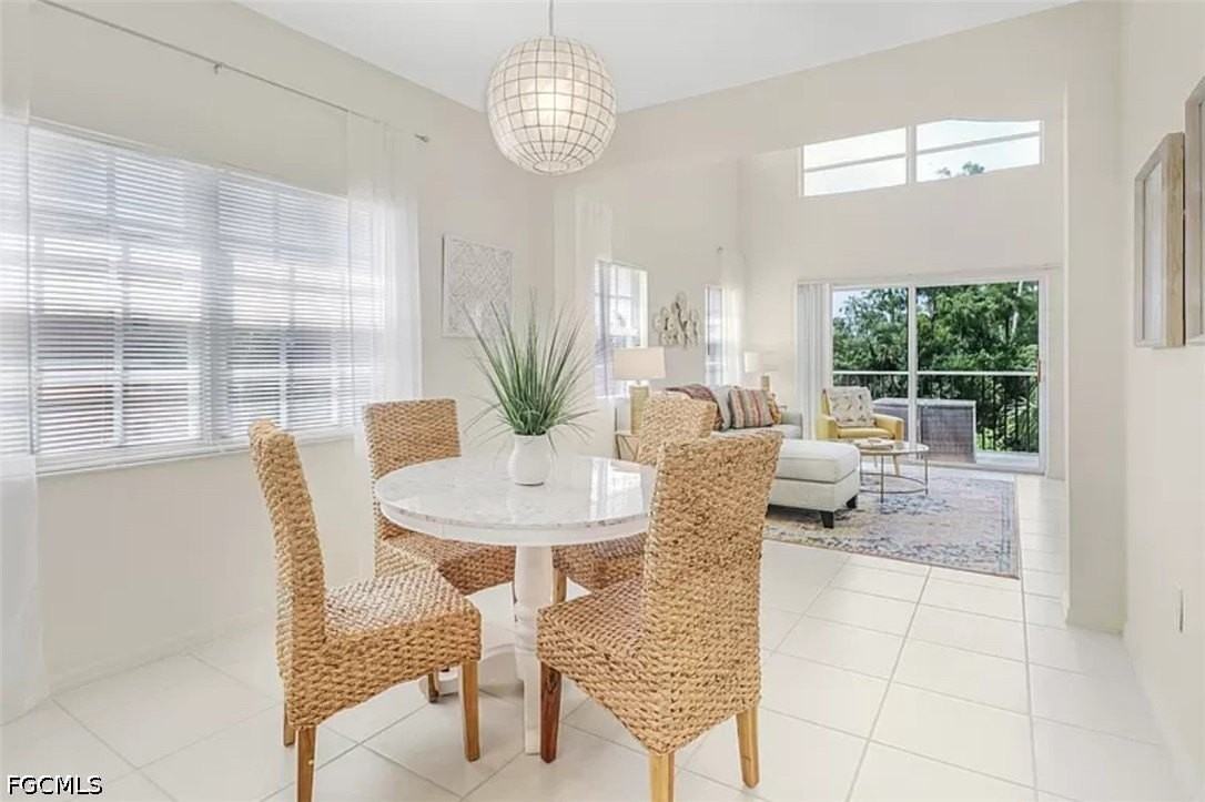 4450 Botanical Place Cir #6 - Photo 6 of 33