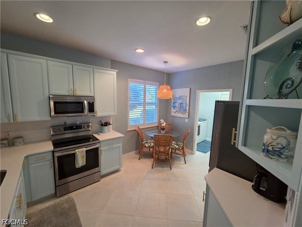 10640 Camarelle Cir - Photo 6 of 29