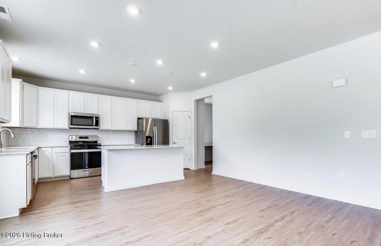 4707 Golden Eagle Dr - Photo 3 of 23