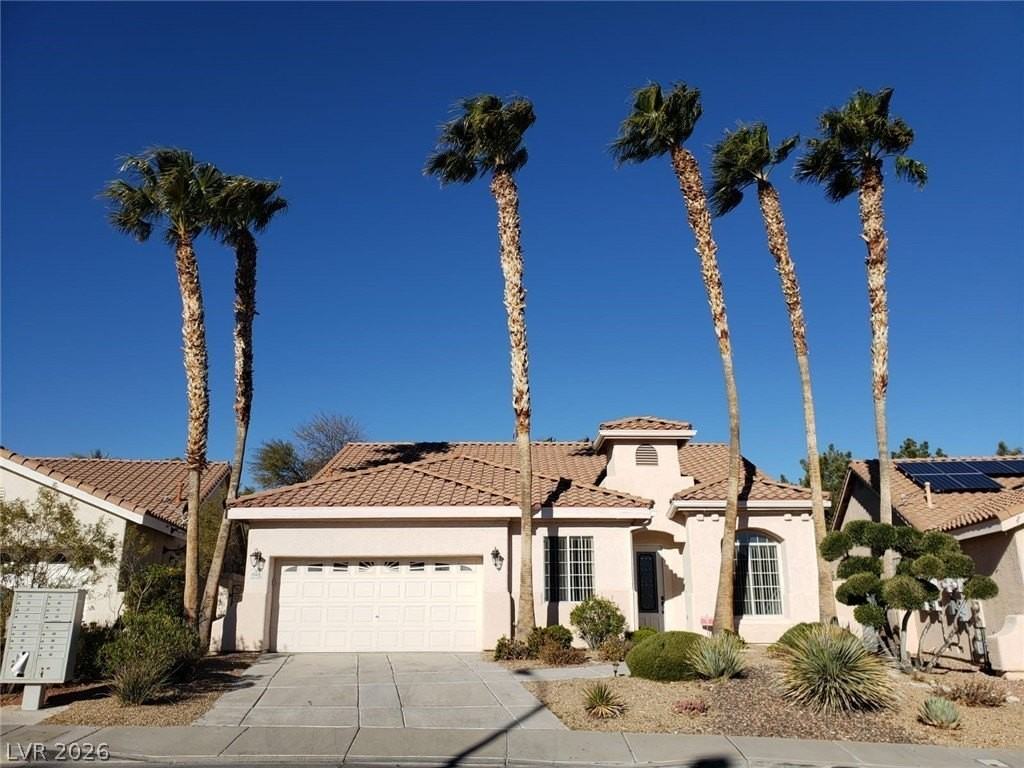 1948 Kachina Mountain Dr - Photo 2 of 33