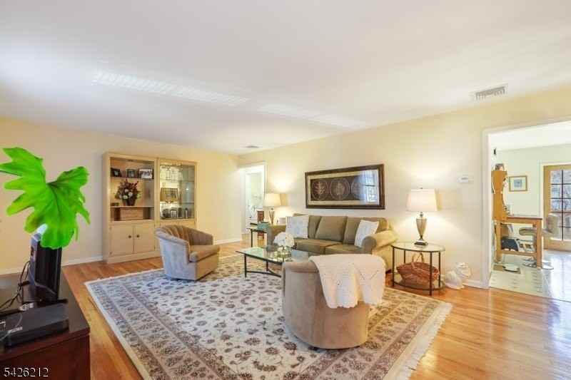 68 Colgate Ave - Photo 5 of 14