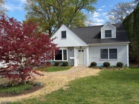 37 Kensington Rd - Photo 1 of 1