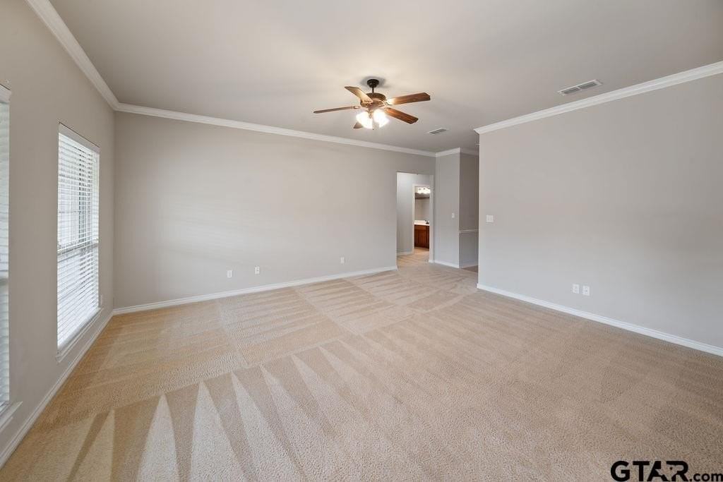 421 W Cumberland Rd - Photo 4 of 32