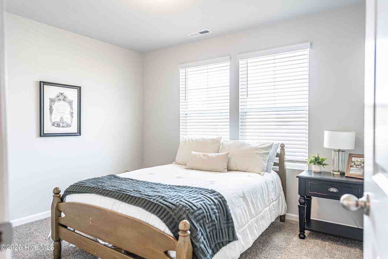 193 Deep River Rd - Photo 5 of 43