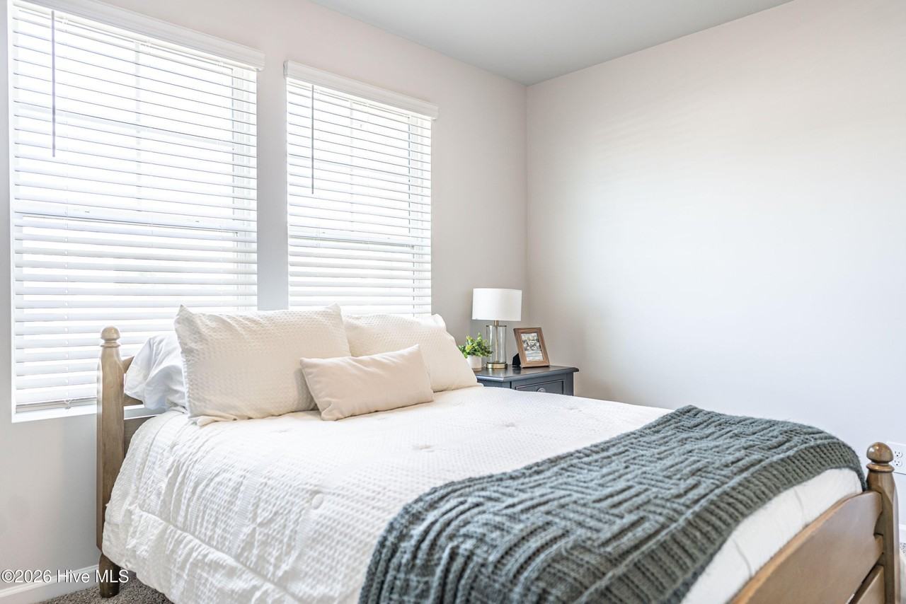 193 Deep River Rd - Photo 6 of 43