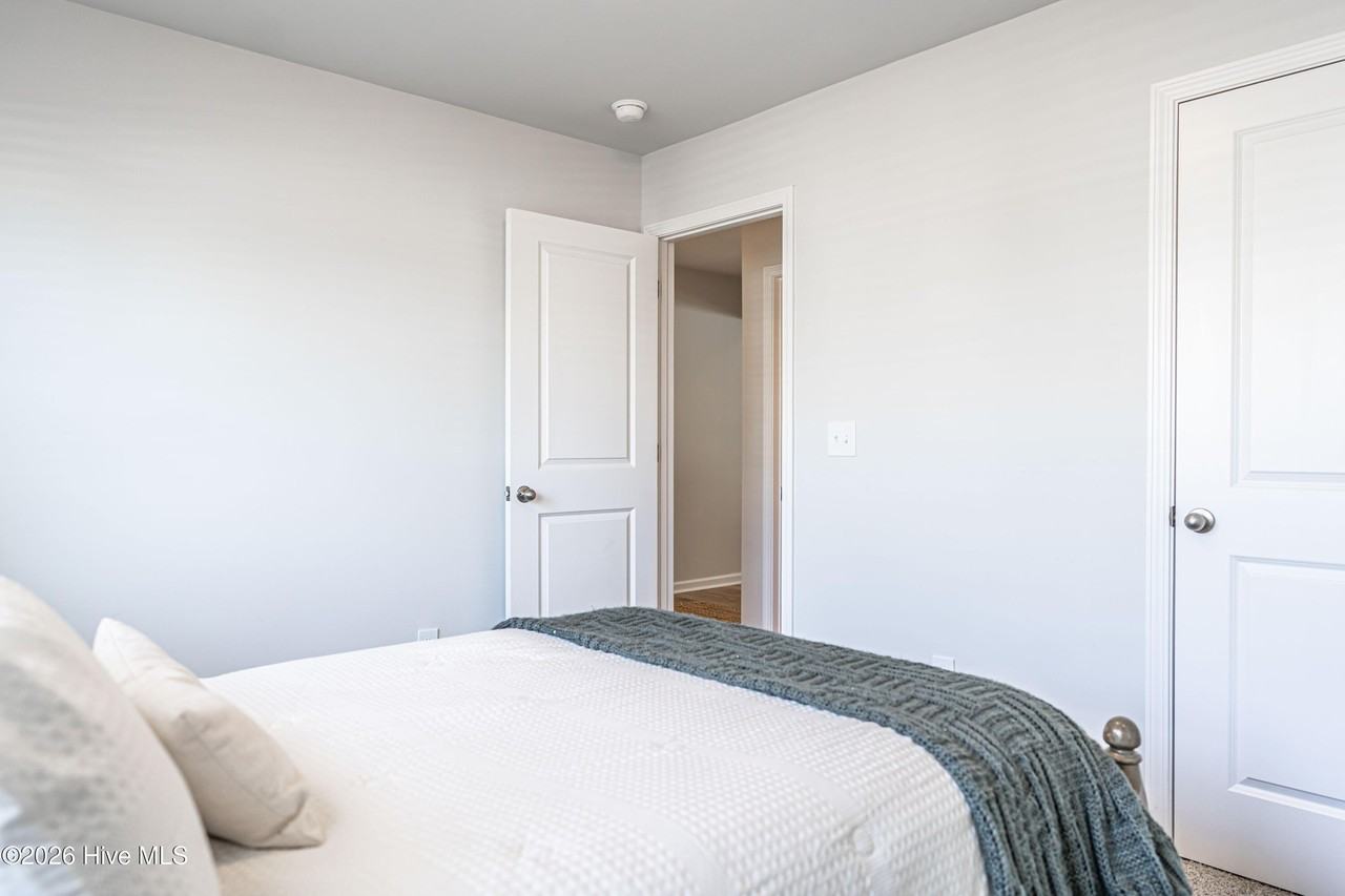 193 Deep River Rd - Photo 7 of 43