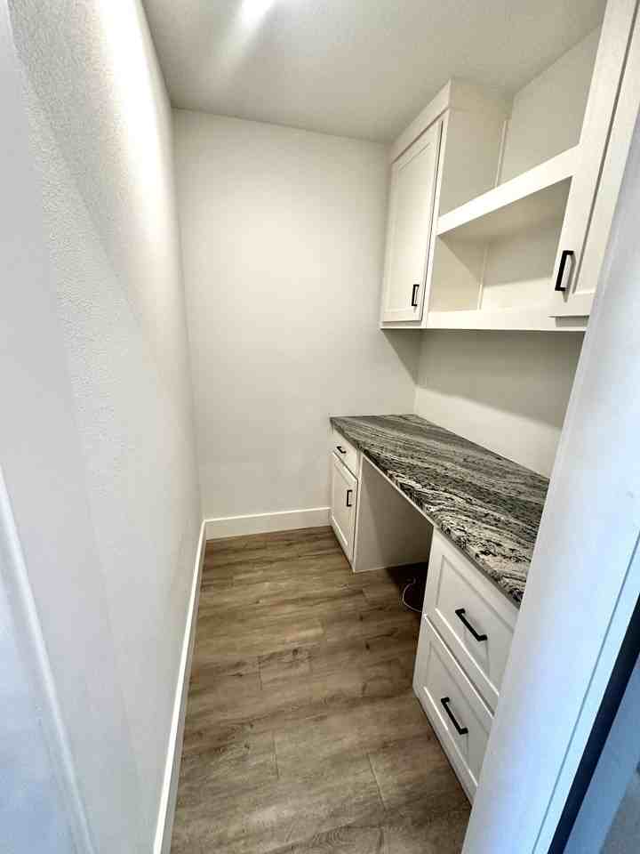 6954 22nd Pl - Photo 3 of 30