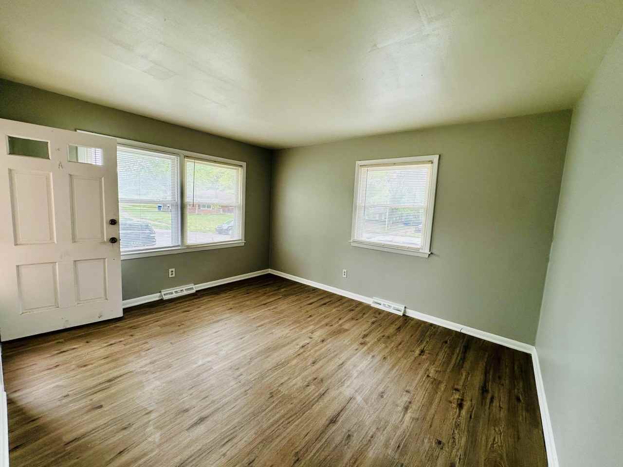 749 Terrace View Dr - Photo 2 of 10