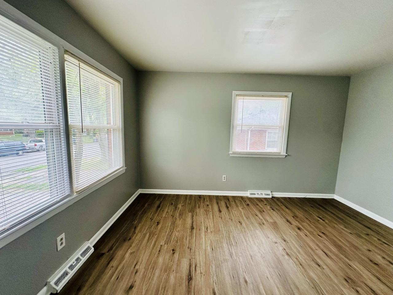 749 Terrace View Dr - Photo 3 of 10