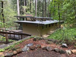 featured image of 16498 Cobb Blvd