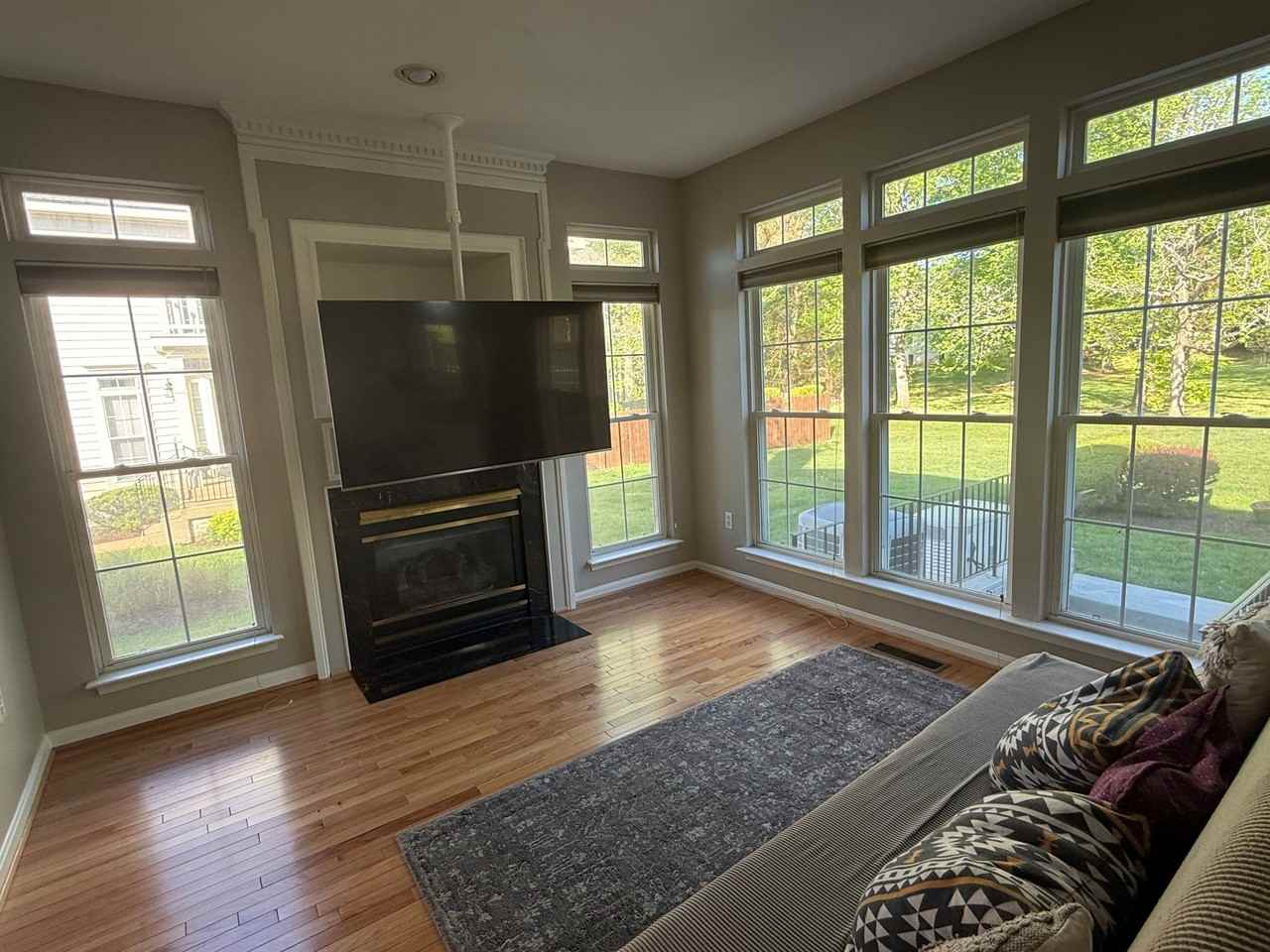 2037 Woodshade Ct #1 - Photo 5 of 20