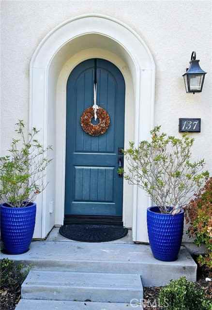 137 Hemisphere - Photo 3 of 8