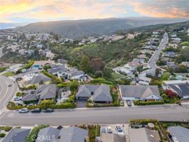 featured image of 3019 Cresta Way