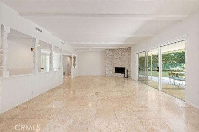 3969 Longridge Ave - Photo 5 of 8