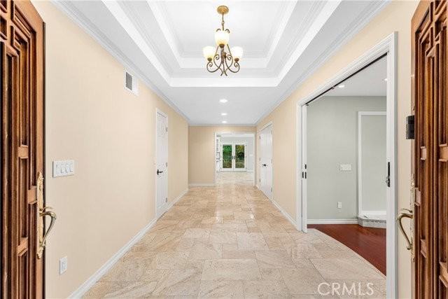 4421 Rochelle Pl - Photo 3 of 6