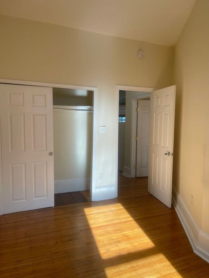 503 S 41st Street - Photo 4 of 28