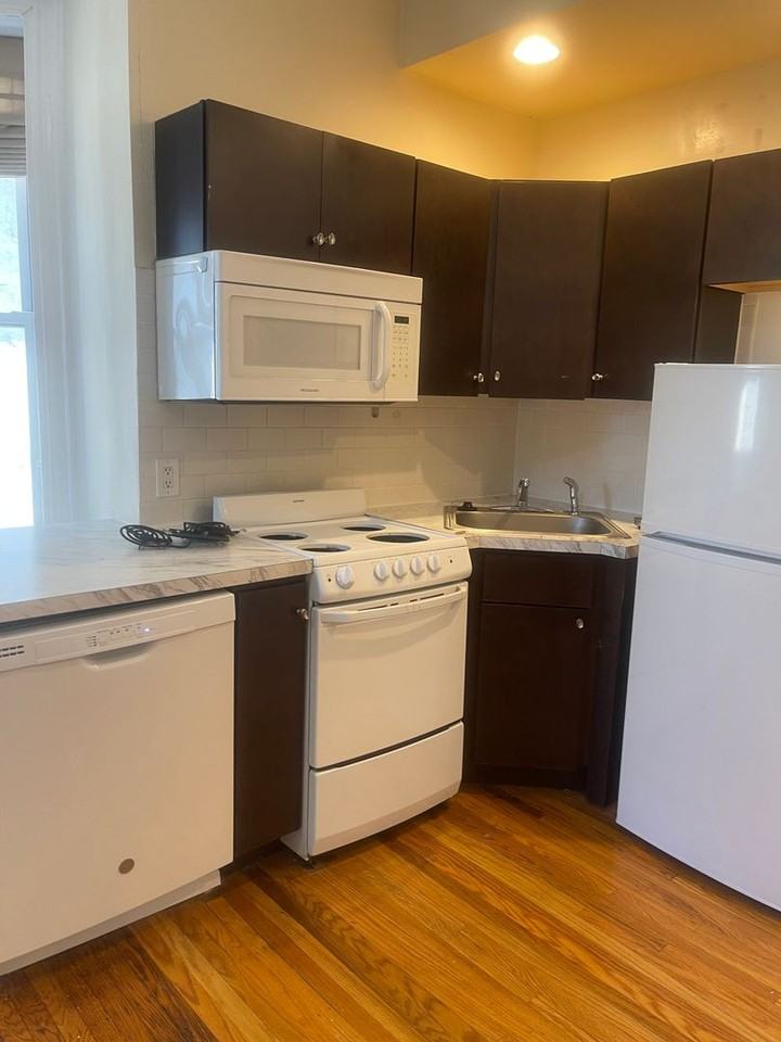 503 S 41st Street - Photo 6 of 28