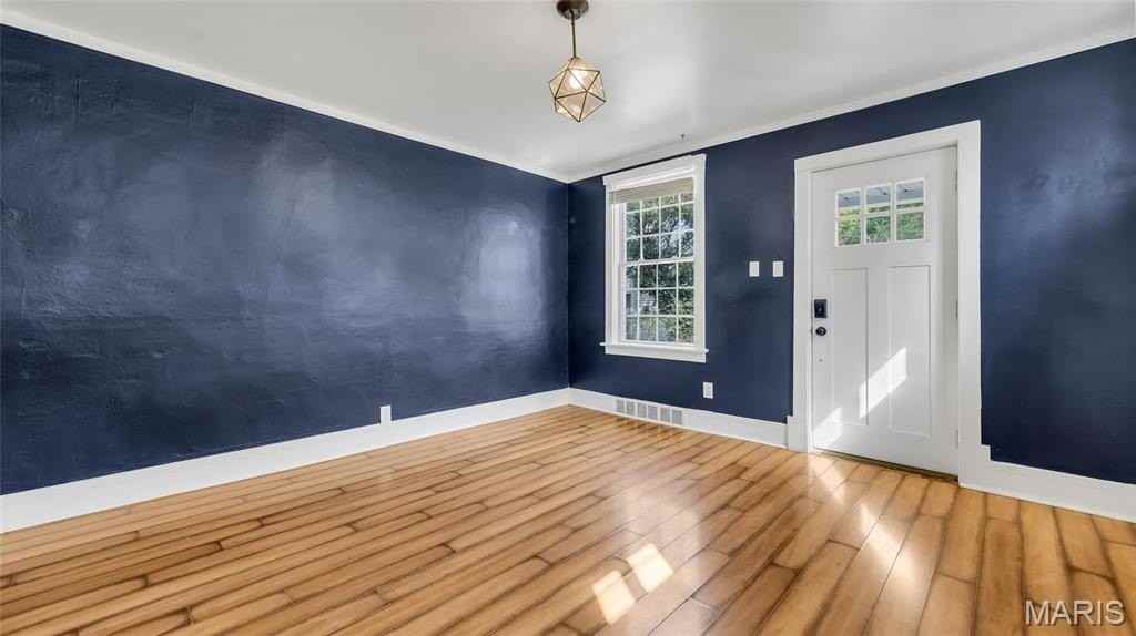 6622 Crest Ave - Photo 7 of 21