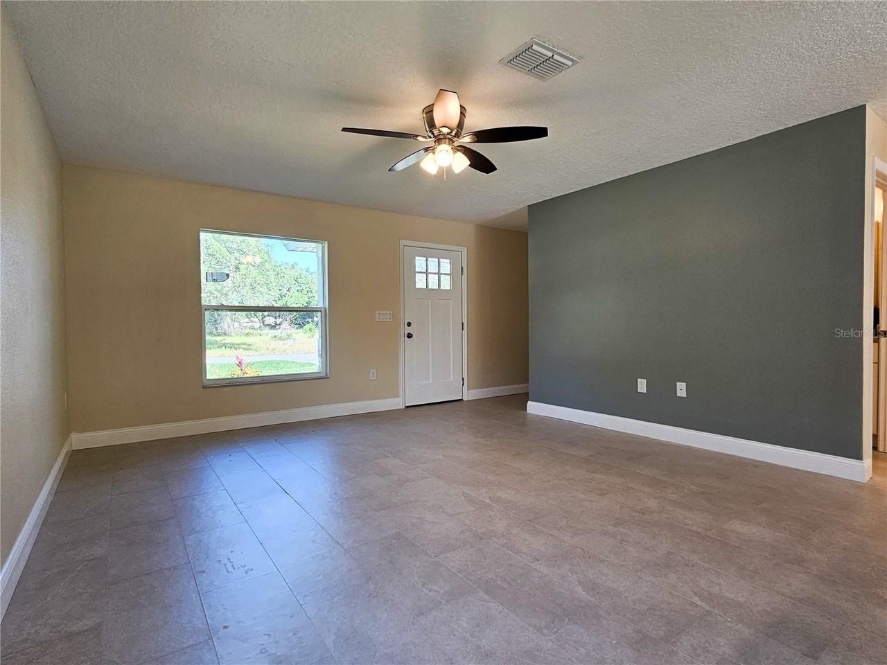 6921 CENTRAL AVENUE - Photo 3 of 24