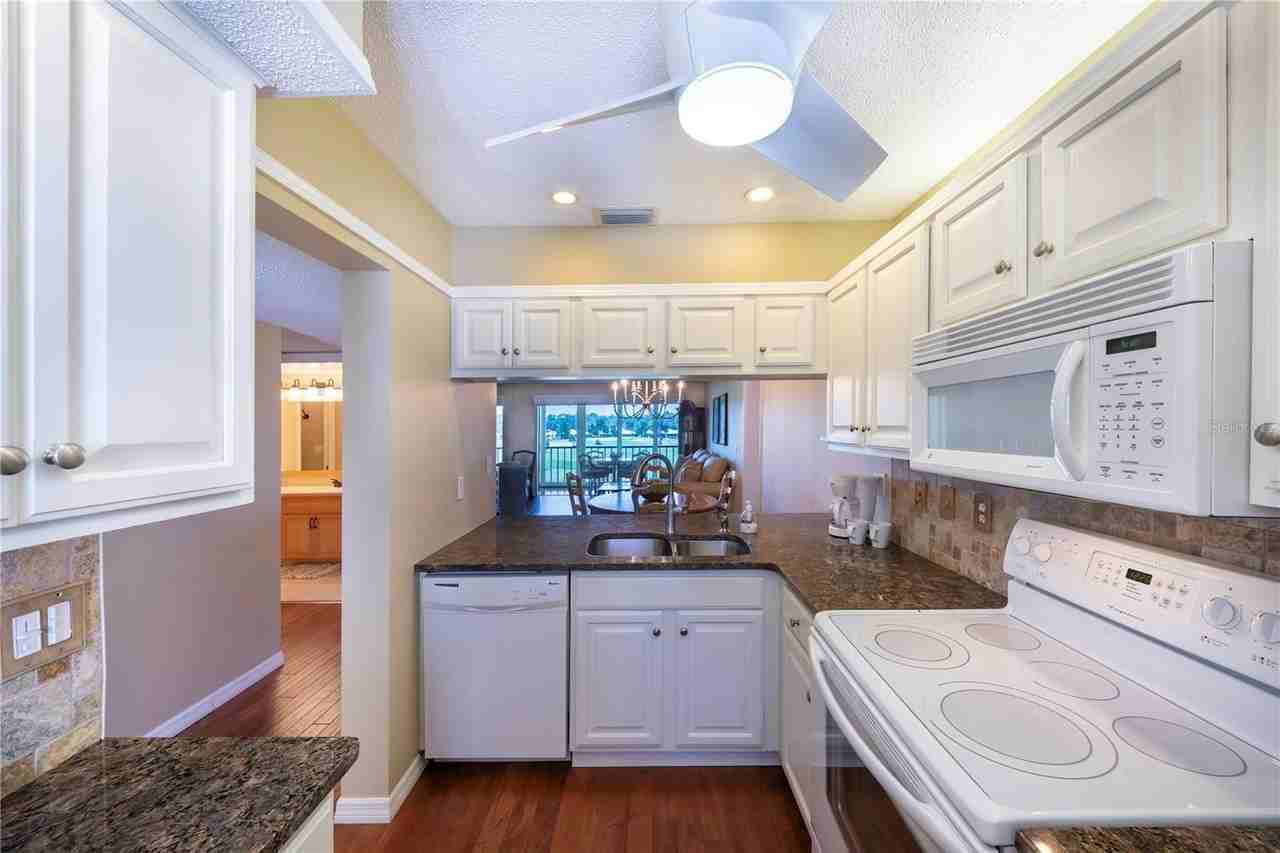 437 Cerromar Ln #525 - Photo 6 of 27